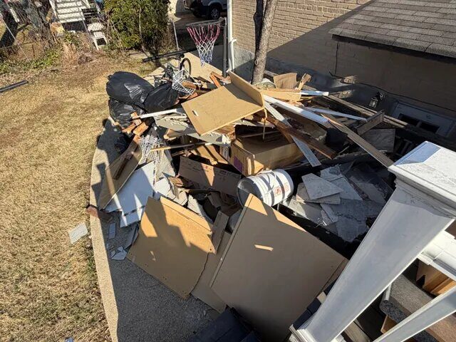 Furniture removal in Rockville